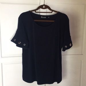 Navy Top by New York & Company Size L
